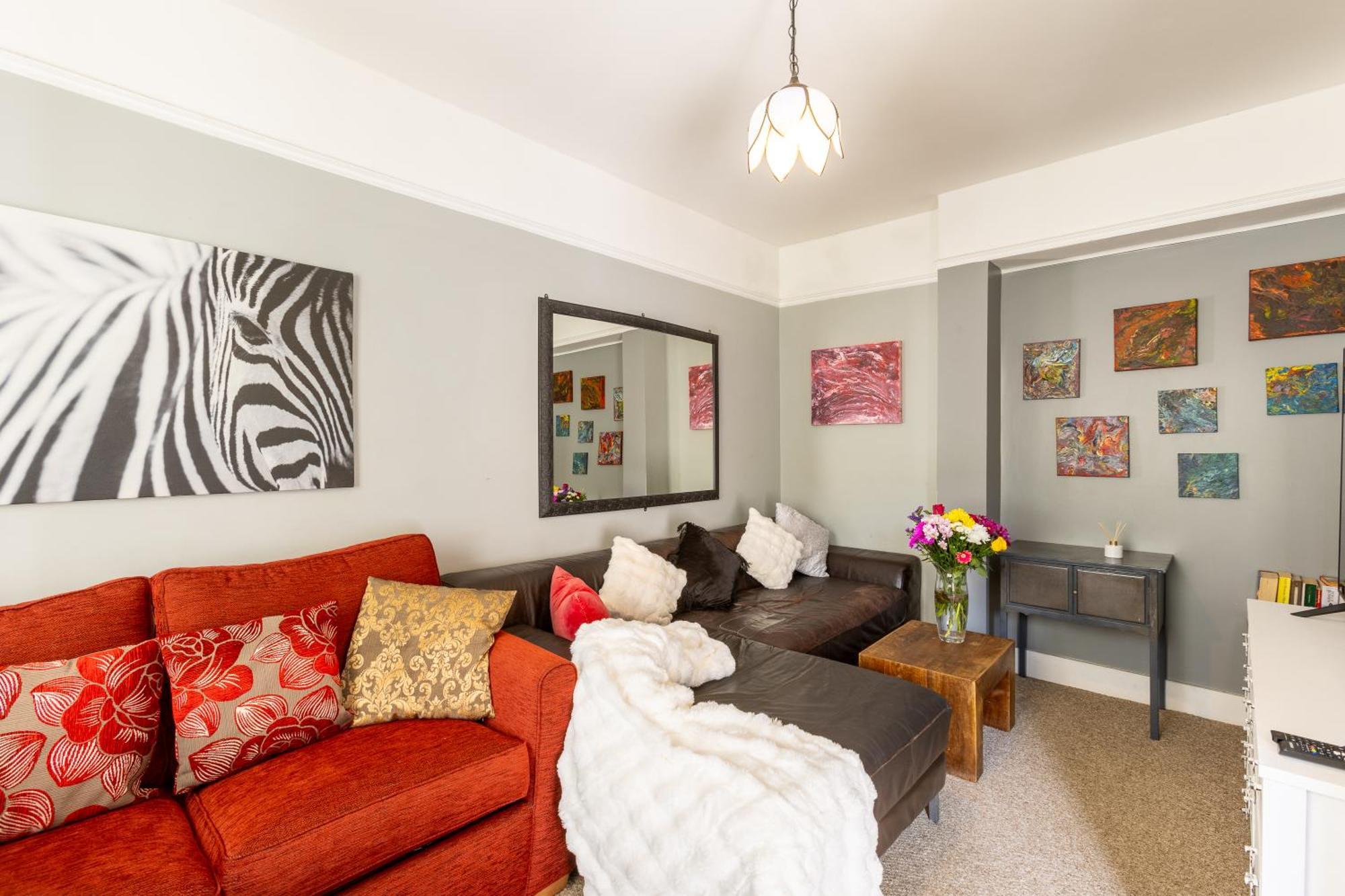 Traditional English 4 Bedroom Home In Greenwich Plumstead  Extérieur photo